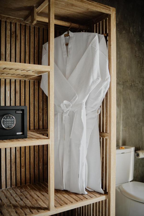 Suarga Loka Ubud Villa Exterior photo