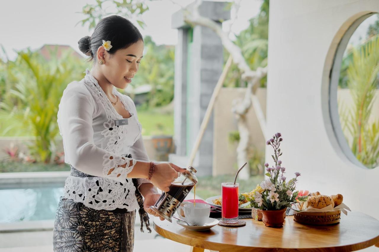 Suarga Loka Ubud Villa Exterior photo