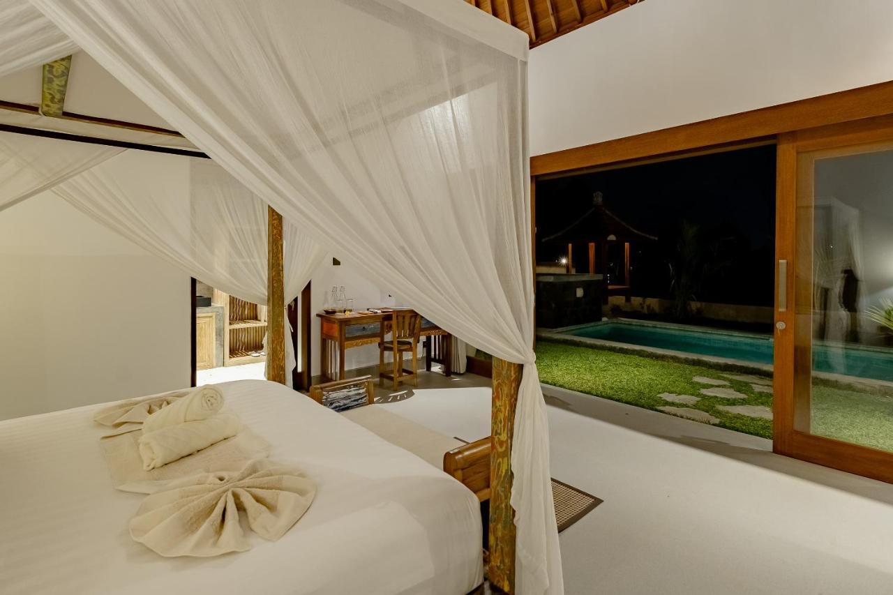 Suarga Loka Ubud Villa Exterior photo