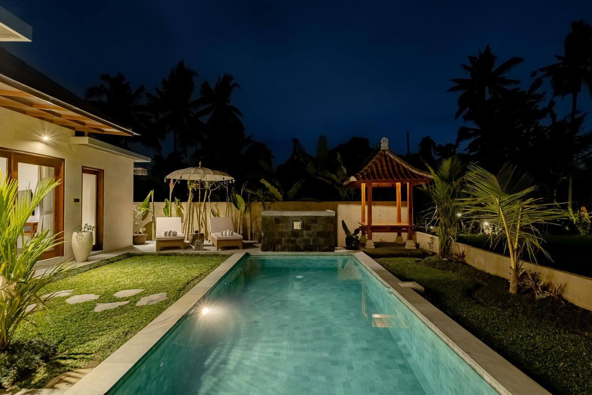 Suarga Loka Ubud Villa Exterior photo